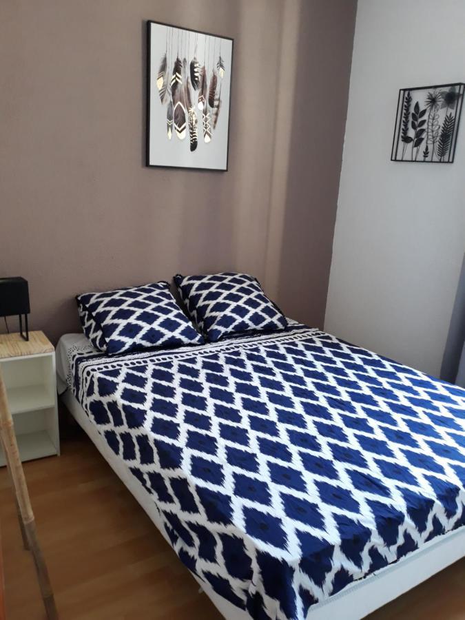 5 Minutes Des Arenes, Parking Gratuit, 6 Couchages Ним Екстериор снимка