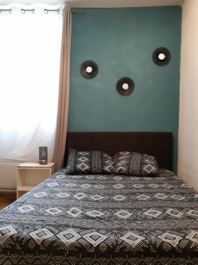 5 Minutes Des Arenes, Parking Gratuit, 6 Couchages Ним Екстериор снимка