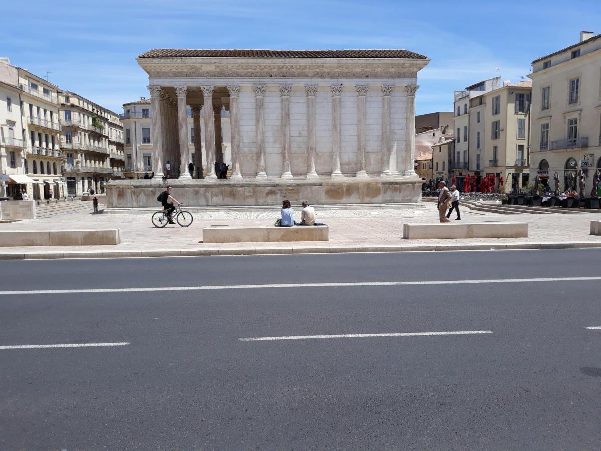 5 Minutes Des Arenes, Parking Gratuit, 6 Couchages Ним Екстериор снимка